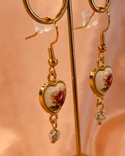 Load image into Gallery viewer, Porcelain Heart Earring &amp; Bracelet Set
